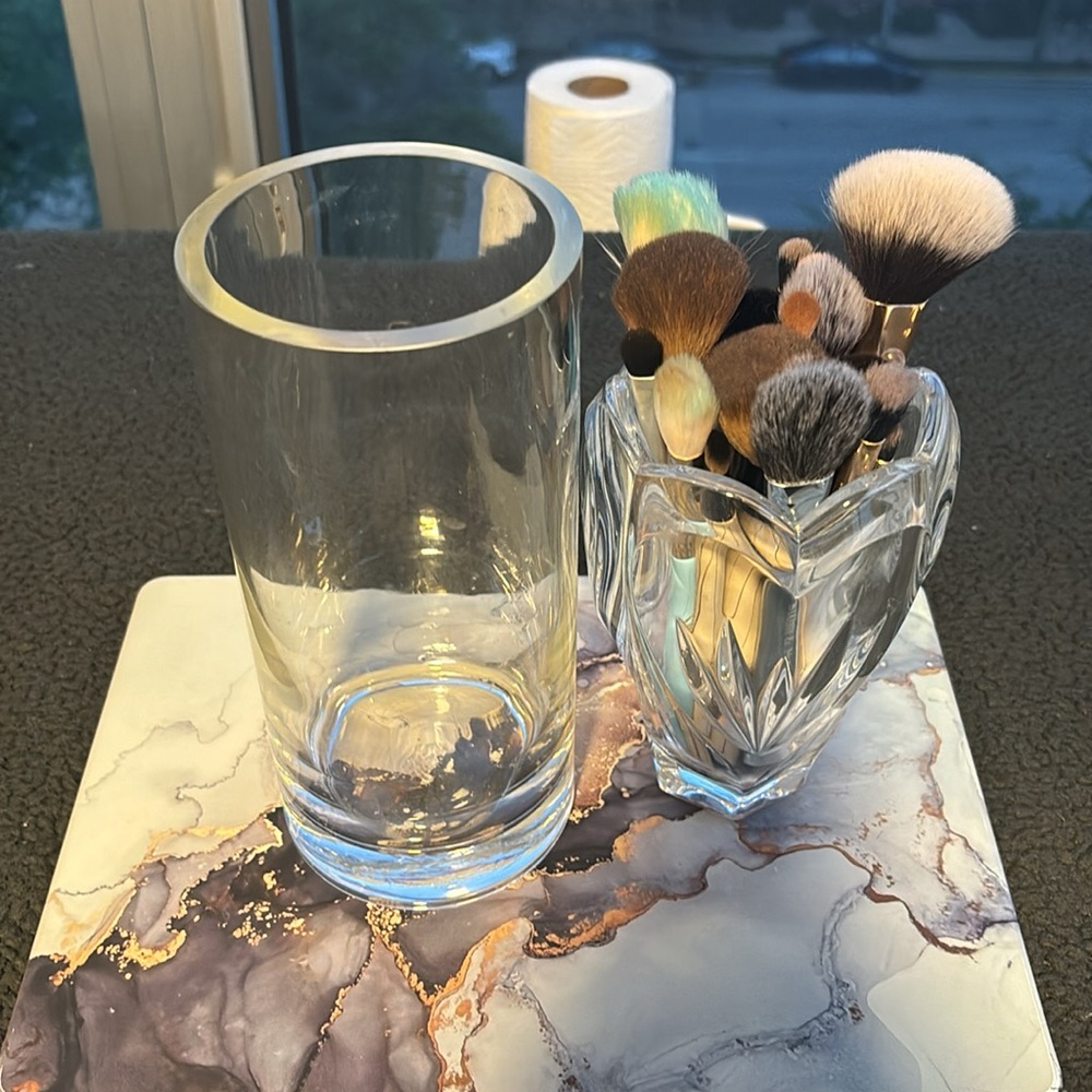 Glass Vases - Picture 4 of 4